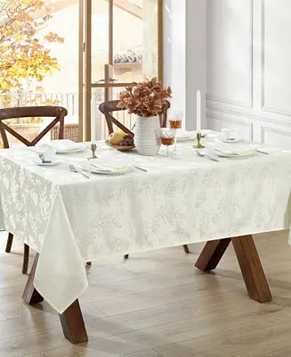 Elegant Woven Leaves Jacquard Damask Tablecloth, 60" x 120" Mega Sale