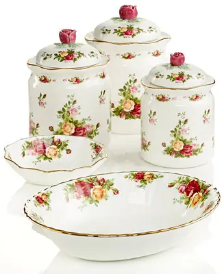 Editor’s Pick Old Country Roses Serveware Collection