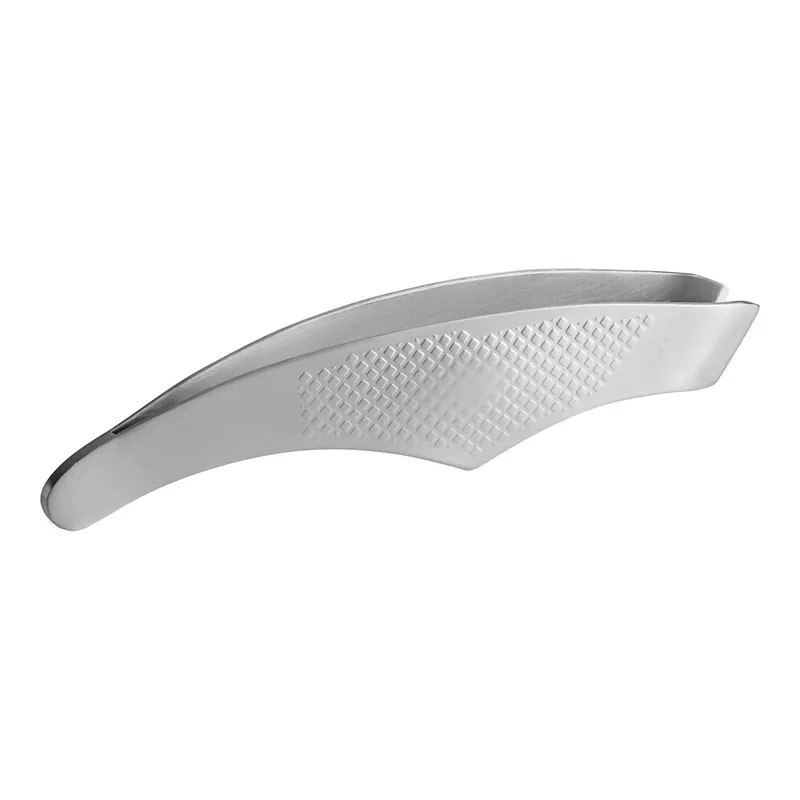 Authentic Mercer Culinary M35251 Precision Plus 5 5/8" Deluxe Ergonomic Fish Bone Tweezers / Tongs