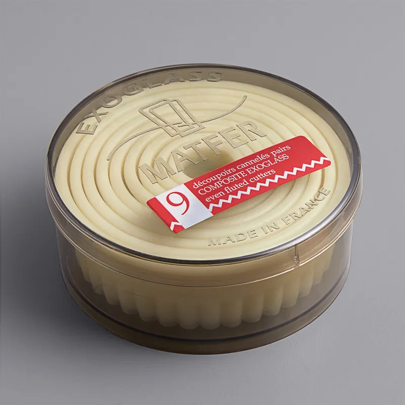Top Pick Matfer Bourgeat 150101 9-Piece Exoglass Round Non-Stick Fluted Pastry Cutter Set